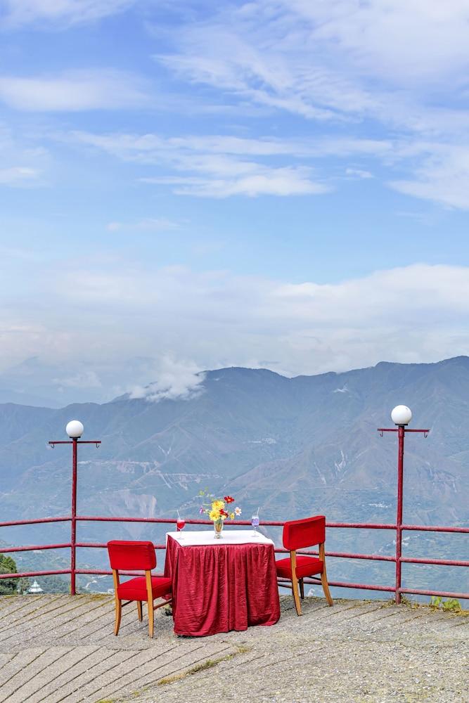 Club Mahindra Mussoorie Hotel Exterior foto