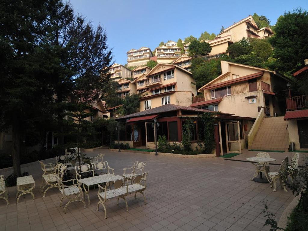 Club Mahindra Mussoorie Hotel Exterior foto
