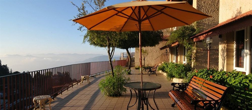 Club Mahindra Mussoorie Hotel Exterior foto